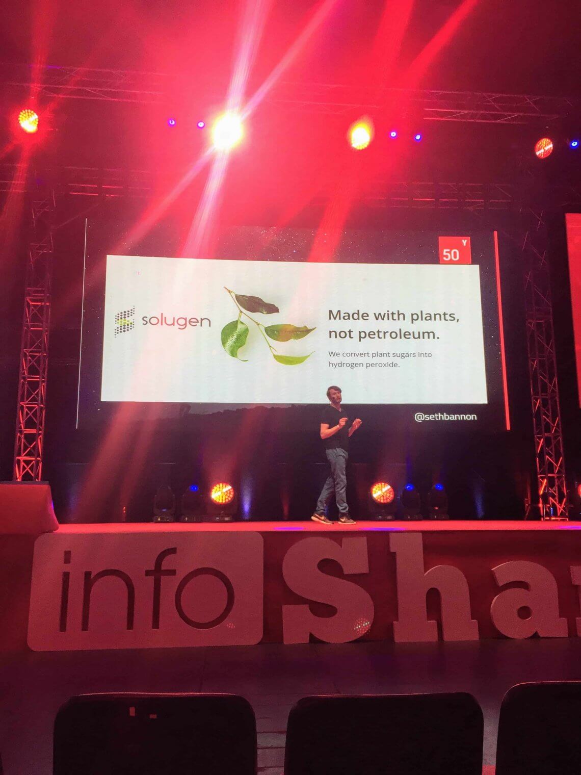 Seth Bannon on the stage of Infoshare conference